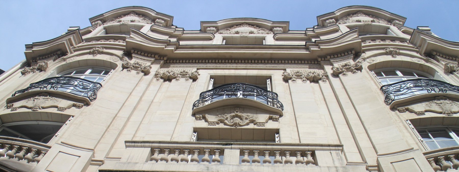 Façade des bureaux Joberwocky à Paris